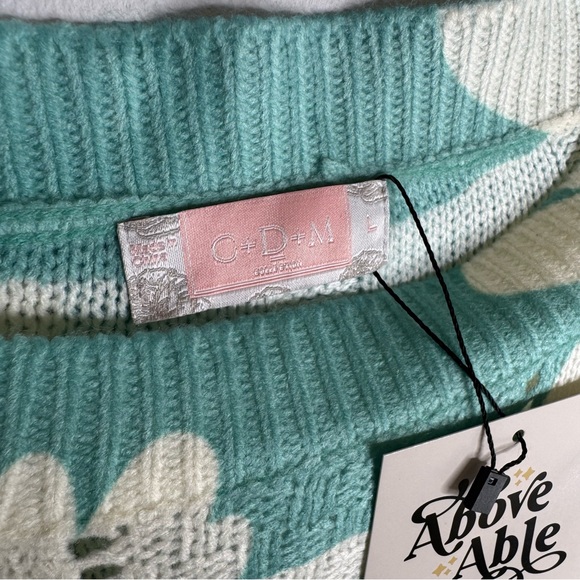 NWT | C+D+M Teal Floral Sweater | Size Large - Picture 3 of 6